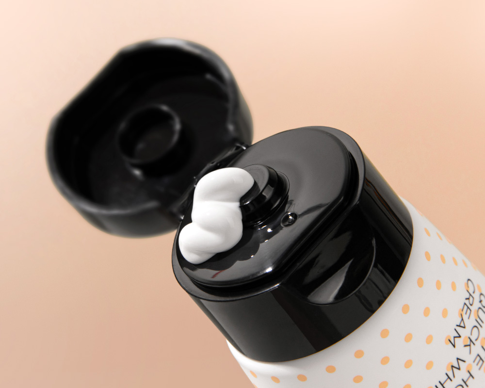 화이트홀릭 토출 이미지